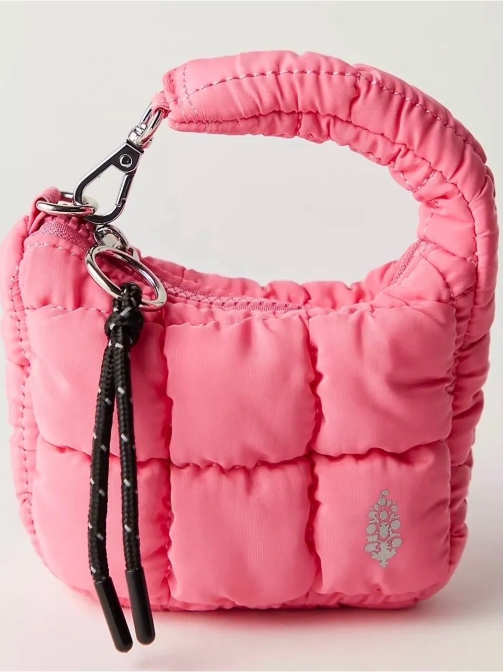 🆕 Free People Quilted Micro Pouch